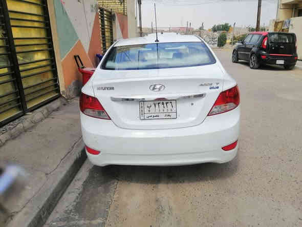 سياره اكسنت 2012 لون ابيضّ رقم بغداد بلو تجي فول باسمي كلشي بيهه جديد صدر كامل نوزلات وبلكات ومجاول جدد باتري وداينمو واتربم جديد منظومه تبريد ومنظومه مي اخضر جديد تخم تايرات جديد دسكات جدد والسونر مرفق بالصور  ألف متصرف عليهه
السعر 95 ورقة وبيها مجال 
مكان السيارة ابو دشير 

رقم صاحب السيارة 

0770 717 7710
