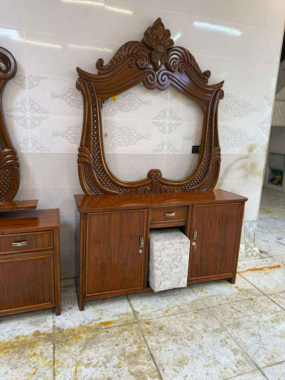 صاج عراقي ب800وبيهامجال وي الشد والنقل داخل بغداد للحجز خاص او واتساب ***********
