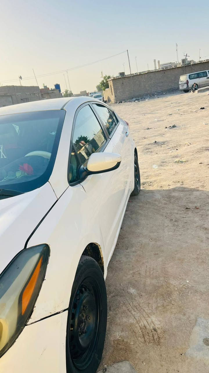 فورتي ١٧ رقم انكليزي رقم اربيل  راعيها بابصره موكردي سنويه مامنتهيه سكن بصره رقم تلفون ***********سعر ١٠٣ بيه مجال حك جيه
