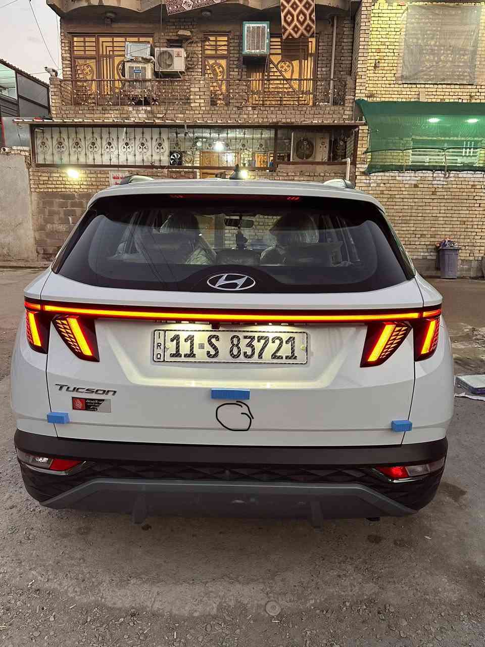 توسان 2024 خليجي فول رقم بغداد عدا البنوراما ماشية 22  
مكفولة عام عدا بارد حيل صغير بلصندوق مأشر عليه 
مواصفات 
تشغيل عن بعد  بصمات عدد 2 
بصمة ابواب 
رادار امامي خلفي 
الداخل ابيض المرغوب 
اتو هولد 
مري شفط 
اشاير بلمري 
ويل كب 18 
قيادة 3 انظمة ايكو نورمل سبورت 
شحن لا سلكي 
شاشة لمس 
تدعم ابل كارابلي 
كشنات مخمل 
هند ابريك دكمة 
مانع انزلاق 
تبريد خلفي 
بردات خلفية 
الكراسي كهرباء 
اضاءة مع لفة الاستيرن 

السيارة جديدة عل وضع الشركة 
للاستفسار *********** اتصل وتدلل
