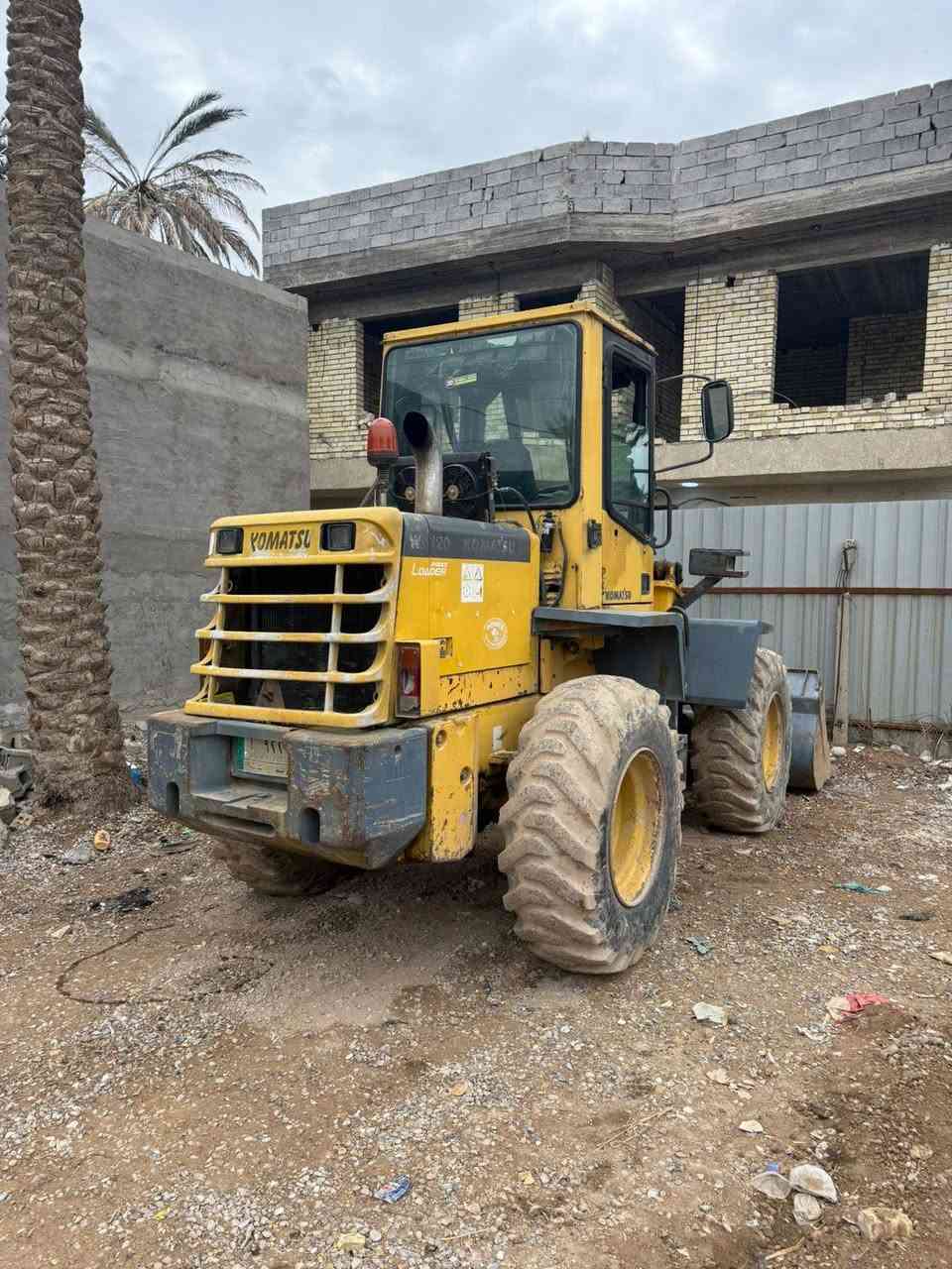 السلام عليكم لبيع كوماتسو حجم ١٢٠ كير جديد محرك خير من الله تخم تأير جديد تبريد مكاني بغداد جسر ديالى جديد بصف جسر ***********
