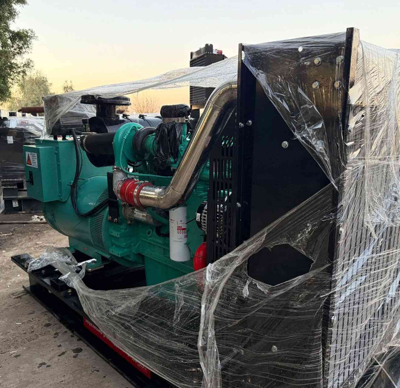 سلام عليكم تم وصول وجبه جديده صفر زيرو مولدات الكمز 24ولف 250 كيفي نضافه واحد على واحد نضام حمايه متكامل متواجد من 100كيفي إلى 250 عنوان بغداد رقم الهاتف ***********
