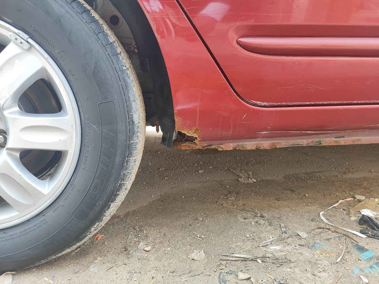 للبيع او للمراوس بسياره وغيره مع فرق السعر
كيا كارنز خليجي موديل 2008 مكفوله من الضربه والصبغ والمعجون الدعاميات بلاديات بيه فقط جراد ومناطق بيه خياسات موضحه بالصور كير ومحرك وتبريد مكفول حداديه الخلفيه 100% الحداديه الاماميه عوزه فقط دبلات وشمعات
السيارة بأسمي مكاني ذي قار الشطرة 
رقم تلفون ***********
***********
السعر: 95 وبي مجال للاستفسار الاتصال ع الارقام
