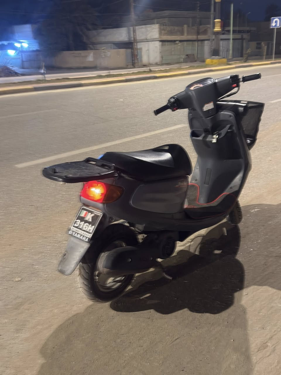 سلام عليكم 
منغولي حاوية للبيع طالعة قبل شهر من الحاوية تايرات جدد ستان كهربائي كلشي شغال بيها السعر ٨٥٠ مكاني كربلاء حي العباس ***********
