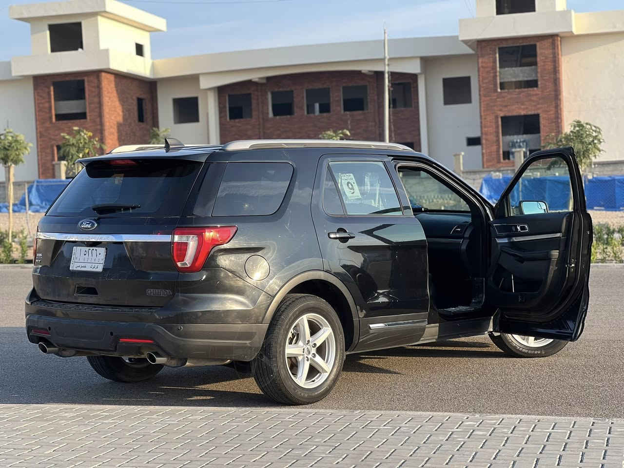 سلام علیکم 
فورد اکسبلورر ٢٠١٨ مواصفات XLT رقم کرکوک باسمی مابیە صبخ کلیر بس شویە بیهە بارد بل ورە بجم کبس کیر و محرک بشرط کلە جاهز مابیە عیب تایرات جدید باتری جدید صدر جدید سیرفس عام ایرباکات سلیم بلادی  

سعر : ٢٠٥ بیە مجال مکان کلار

***********
