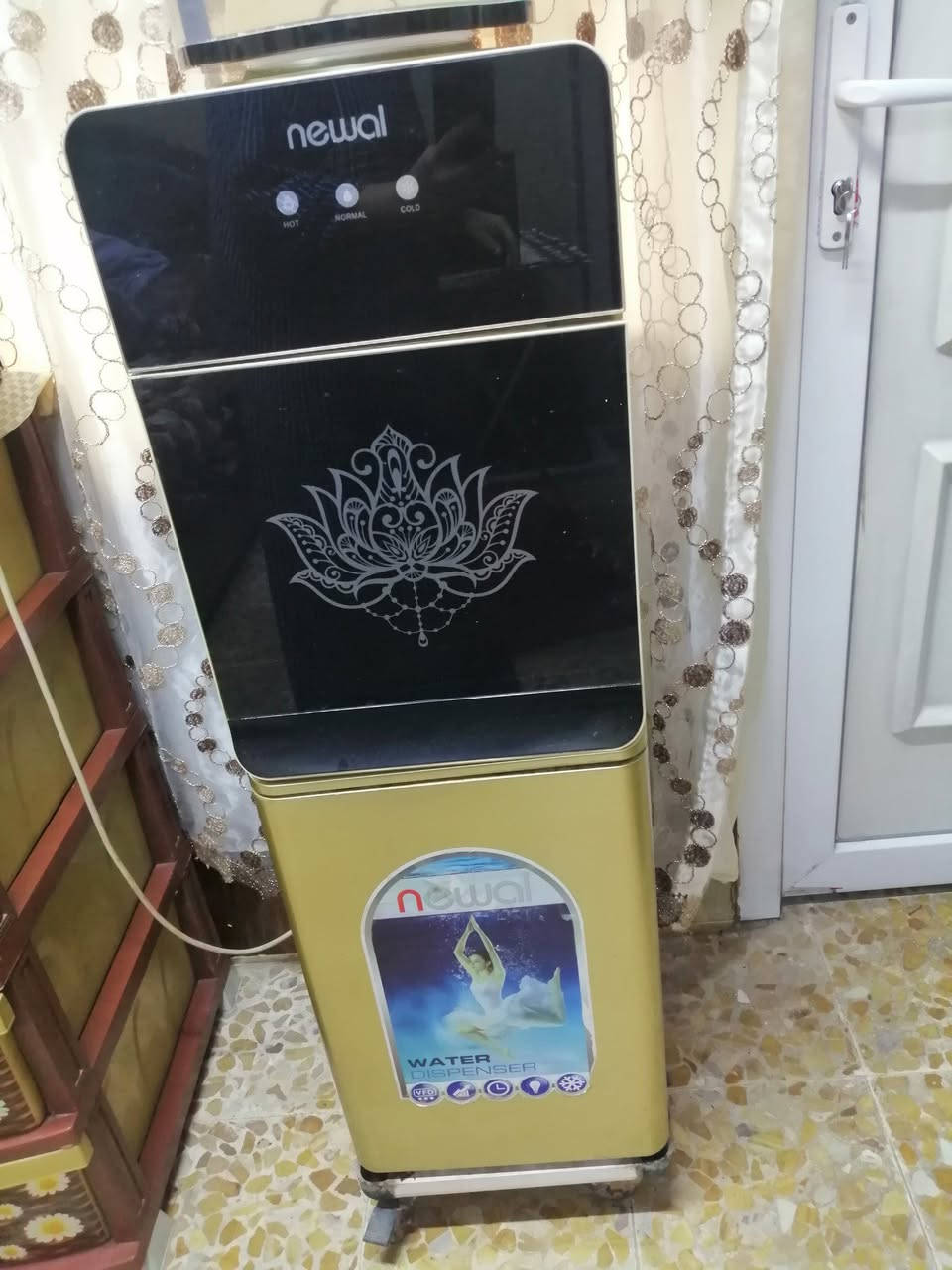 ثلاجه للبيع منقصه غاز بس هيتر يشتغل ادفع سعر عجبني ابيع


**إذا كنت صاحب هذا الإعلان وتريد حذفه لأي سبب، رجاءا أرسل رسالة إلى الدعم الفني**