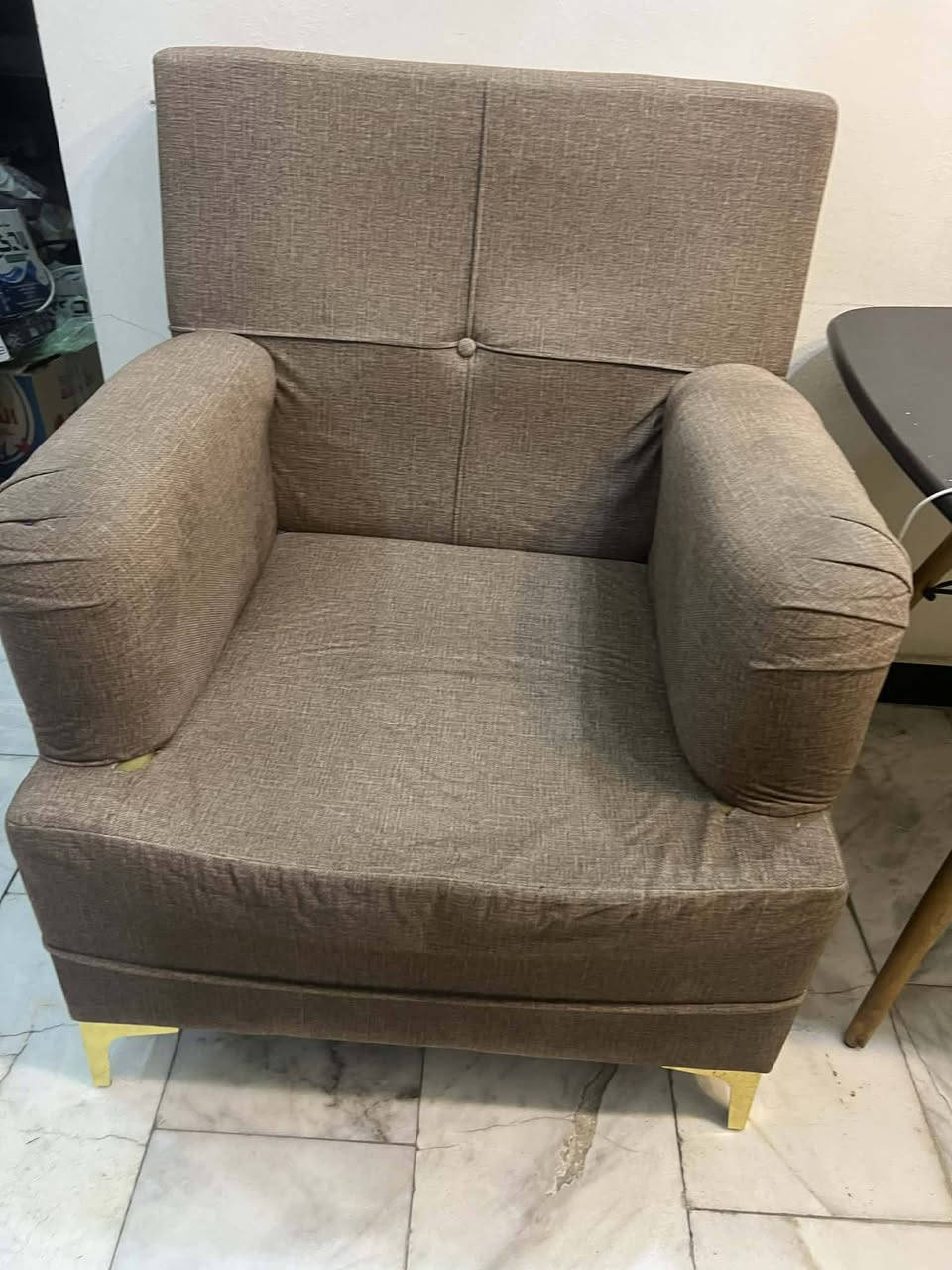 غراض للبيع باسعار مناسبة


**إذا كنت صاحب هذا الإعلان وتريد حذفه لأي سبب، رجاءا أرسل رسالة إلى الدعم الفني**