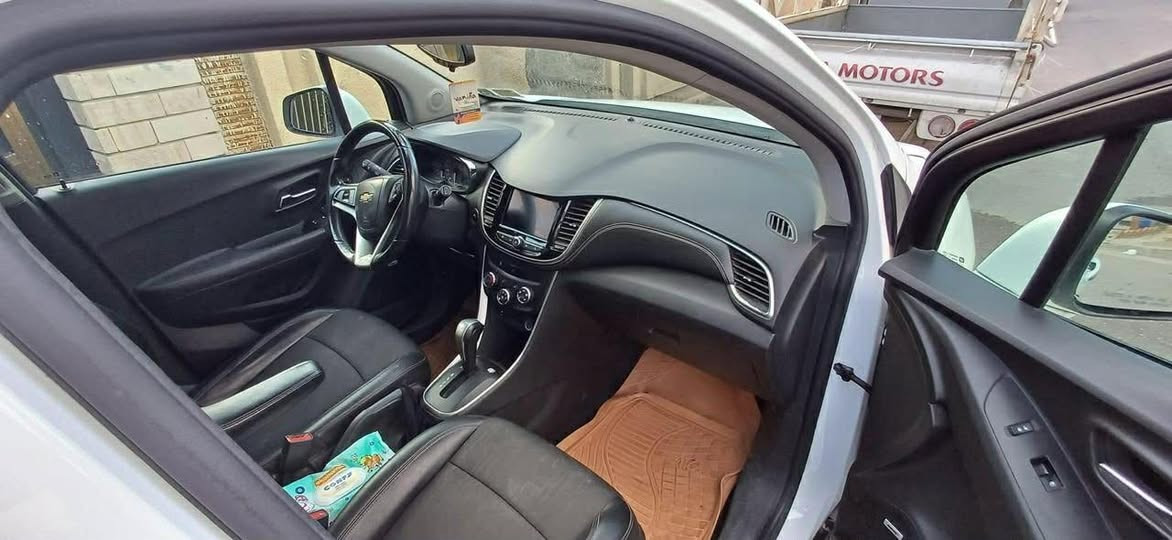 للبيع تراكس 2020 فول ماشية 70 شمالي باسمي سعر 85 ورقة صبغ حزام بدون جنطة وقمارة بدون
حادث ليبل واحد 
***********
