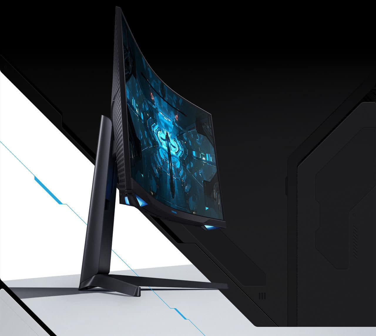 السلام عليكم 

شاشة مونيتر سامسونج  ( اوديسي G7 ) 
٠ قياس 27 ( كيرف ) مقوسة 
٠ تقنية nvidia G-SYNC 
٠ تردد 240 هرتز
٠ سرعة استجابة ( 1ms)
‏٠ QLED 
- الشاشة بعدها جديده بالكارتونه ممفتوحة 
-  السعر ٥٥٠ الف و بيها مجال 
- للعلم معروضه بالصناعة ب ٧٥٠ الف
***********
