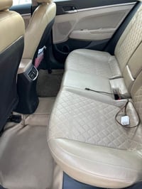 النترا ٢٠٢٠ خليجي محرك ٢٠٠٠ دوش گير AT السياره نضيفة من كلشي  بيها باب...