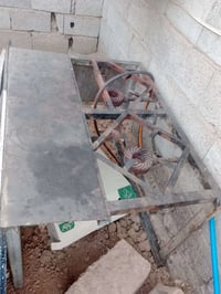 وبركاته من رخصة الادمن المحترم  عندي غراض مال مطعم للبيع ميوزة وطباخ و...