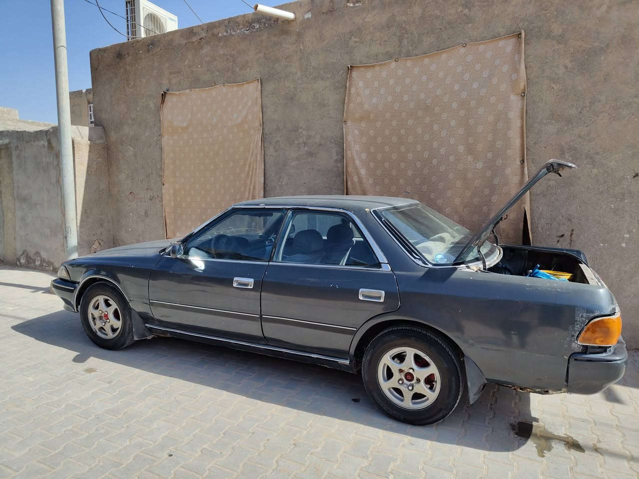 مارك عضم للبيع سيارة بسمي مداور مباشر موديل 92 مكفوله من الكصه مكان سيارة نجف سعر المطلوب 45 وبيه مجال حك جيه لاستفسار على رقم اتالي ***********
