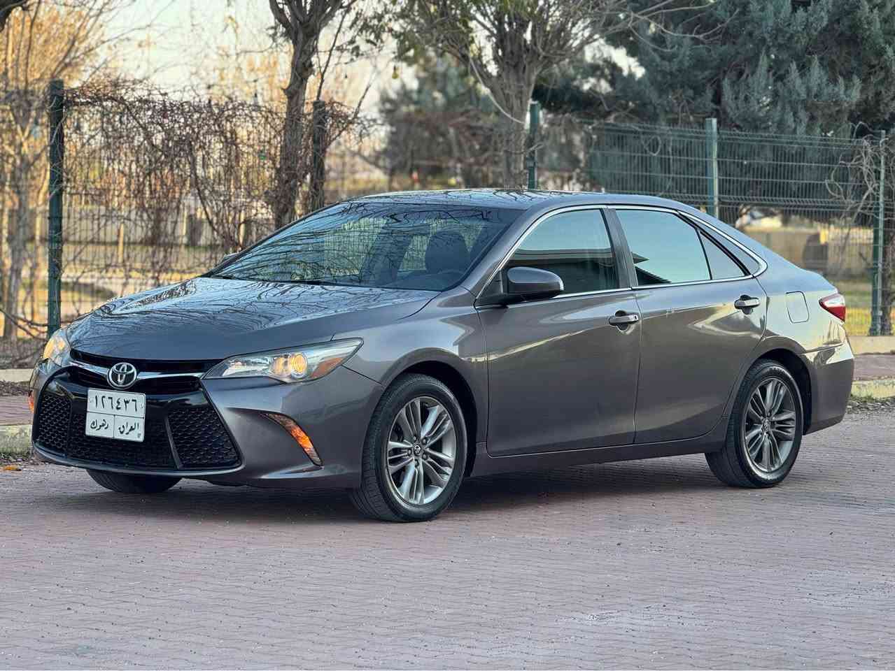 السلام عليكم 
كامري2017 
وارد أمريكي 

 سعر 146ورقه و مجال

المواصفات SE
کشن جلد
كشن كهرباء 
كامرة 
حساسات 
تحكمات ستيرن 
 
ماشيه 158الفmi
السيارة جملغ باب صبغ و ربع باب سايق صبغ

كير مكينه شرط 
تحويل شرط
مكان عقرة 
رقم تلفون واتساب ☎️
***********
*********** اكر, نينوى
