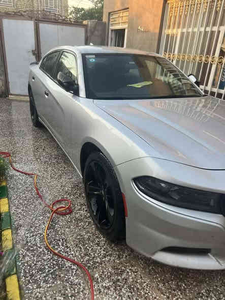 دوج جارجر sxt 23 توويل شاشه كبيره كار بلاي حساسات خلفيه ماشيه 82 ميل حداديه جديده  سياره جاهزه مكينه جديده السعر 260وبيه مجال مكان السياره الديوانية قضاء غماس ***********
