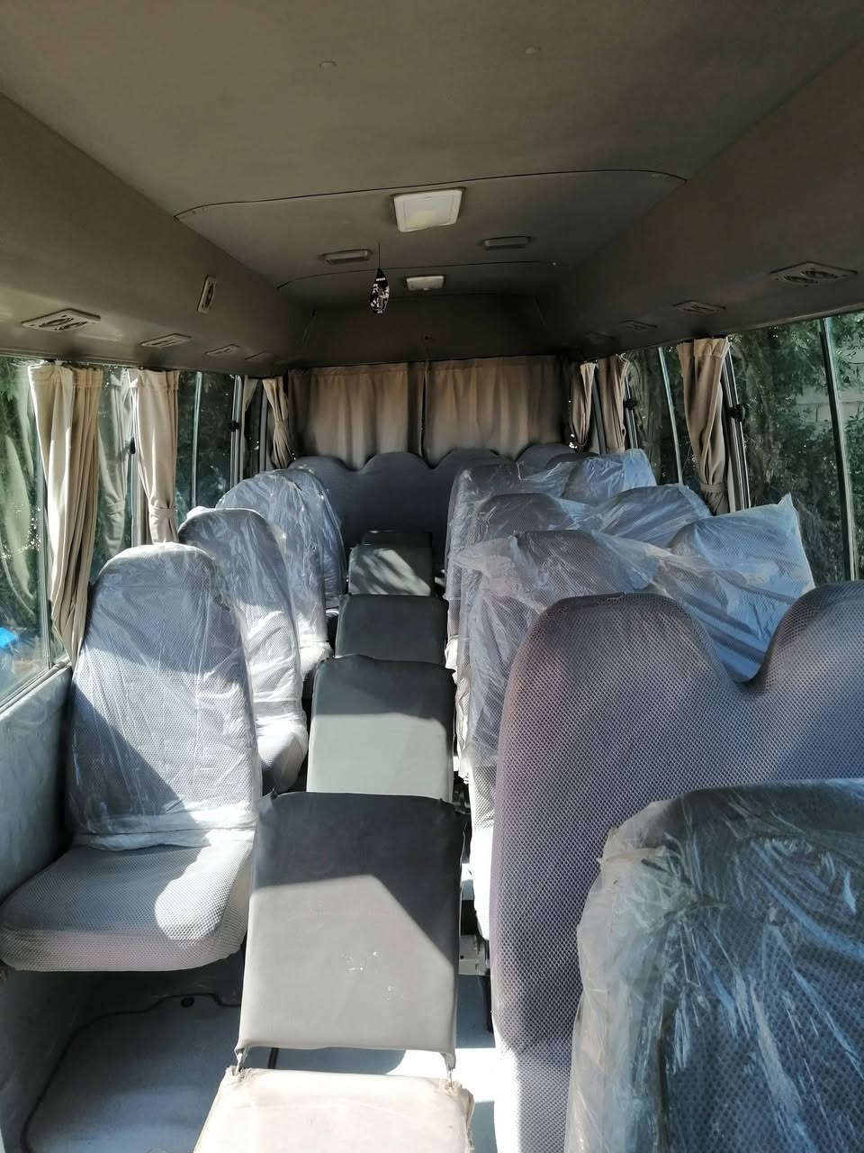 السلام عليكم
كوستر موديل 2007 كير مكينه اكسل خير من الله
رقم بغداد دولي مصفره هيه وغرامات خط وبحث
جديد بيه  وصبغ ب الازرك وطخه  بصيطه بالقماره 
باقي السياره مكفول ومتعوب عليه تبريد محور غرفه جديده شوفت عينك مكان السياره الديوانيه قضاء سومر السعر 215$ بيه مجال حك الجيه
***********
***********
