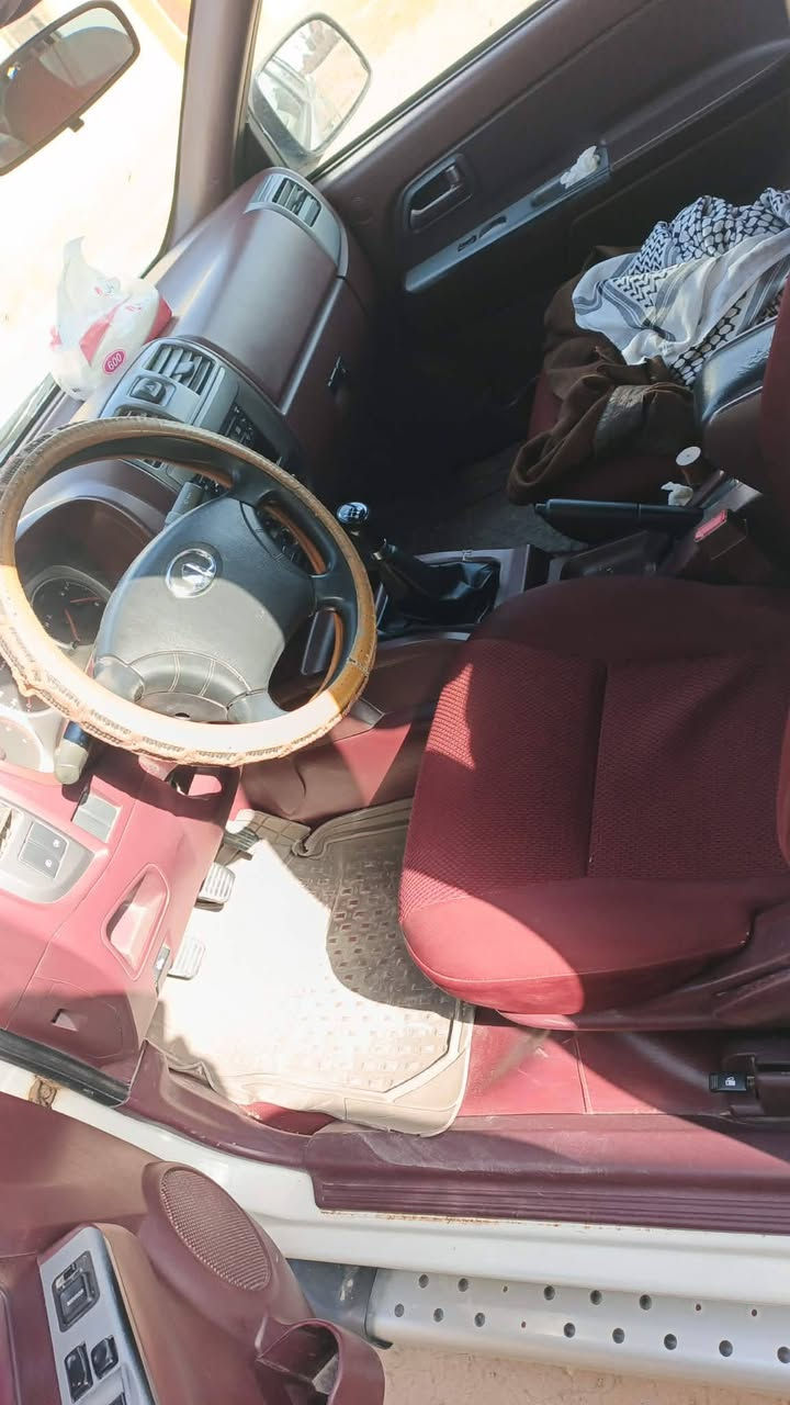 السلام عليكم  كريت ويل ١٥ رقم واسط كفاله عامه مكان السياره كوت مراوس او بيع السعر ٨ ورقه وبيها مجال للأستفسار اكثر الاتصال على الأرقام التاليه *********** /***********
