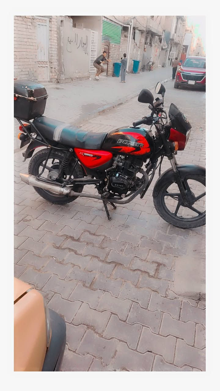 السلام عليكم  بي ام بوكسر دراجه شغاله كل كهربائيات شغال سالف هندر اريد مراوس ب شحن


**إذا كنت صاحب هذا الإعلان وتريد حذفه لأي سبب، رجاءا أرسل رسالة إلى الدعم الفني**