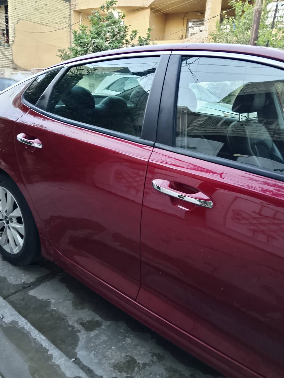 كيا اوبتمة
حادث جملق خلفي وقبق الجنطة 
ماشية 87
بغداد بسمي 
السعر 130وبيهة مجال 
***********
