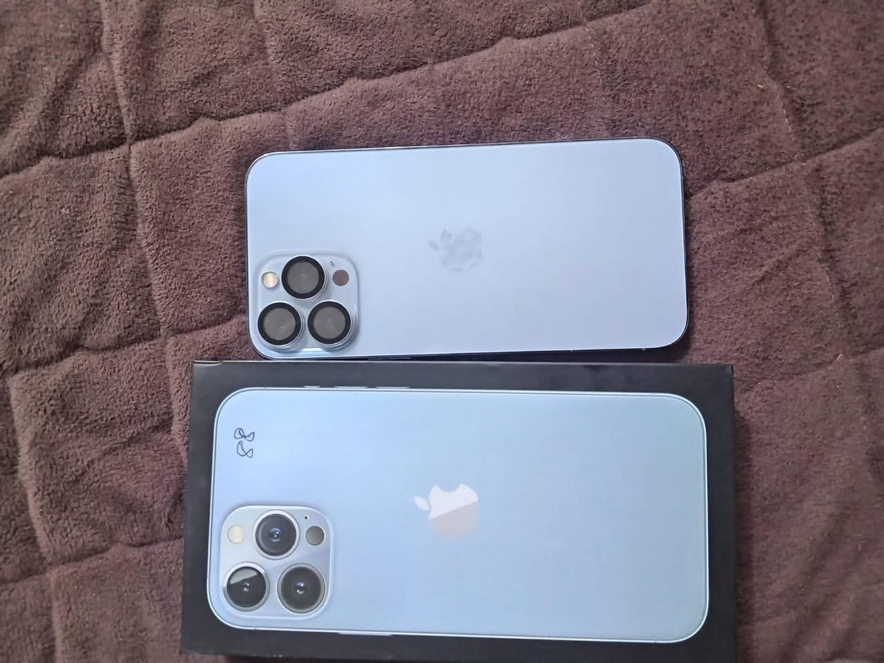 سلام عليكم آيفون ١٣برو ماكس غراض كامله نضافه ١٠٠ اي شي مامبدل بي أمريكي بظاريه ٨٨بلاد مكاني ميسان ***********
