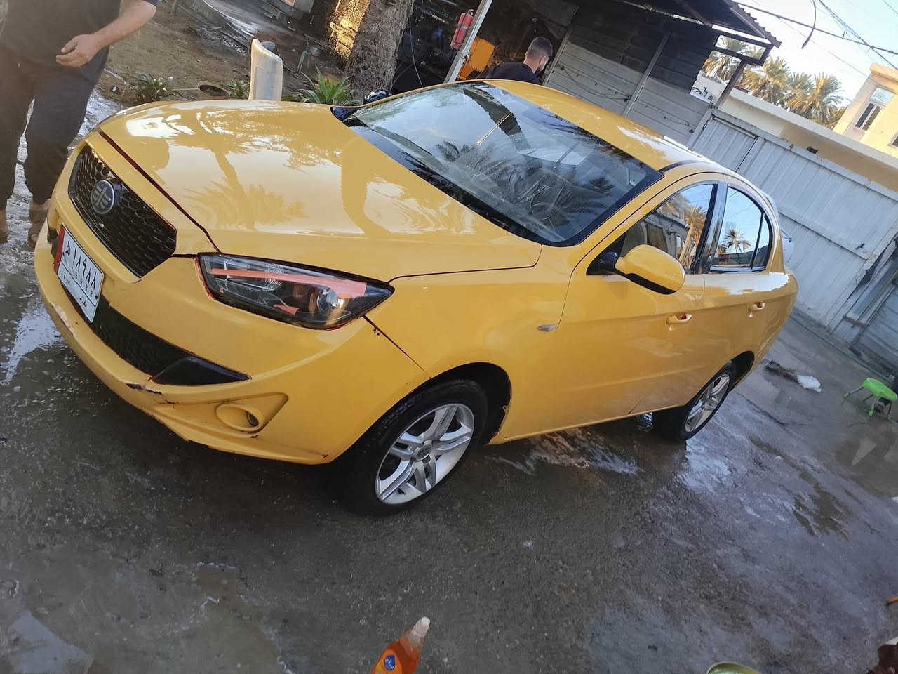 فاو اولي موديل 15 سياره جديده ومابيها اي نقص غاز وبانزين مكينه كير جديد بدون حادث السعر 43 مكان بغداد الدوره ***********
