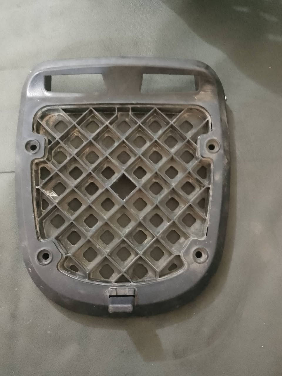 سلام عليكم عندي هذن الكاسحات 
للييع ثنينهن ب15 هاذ رقمي واتساب ***********
