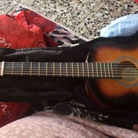 كيتار للببع بيع مستعجل 35 الف للتواصل وتساب 07706632762