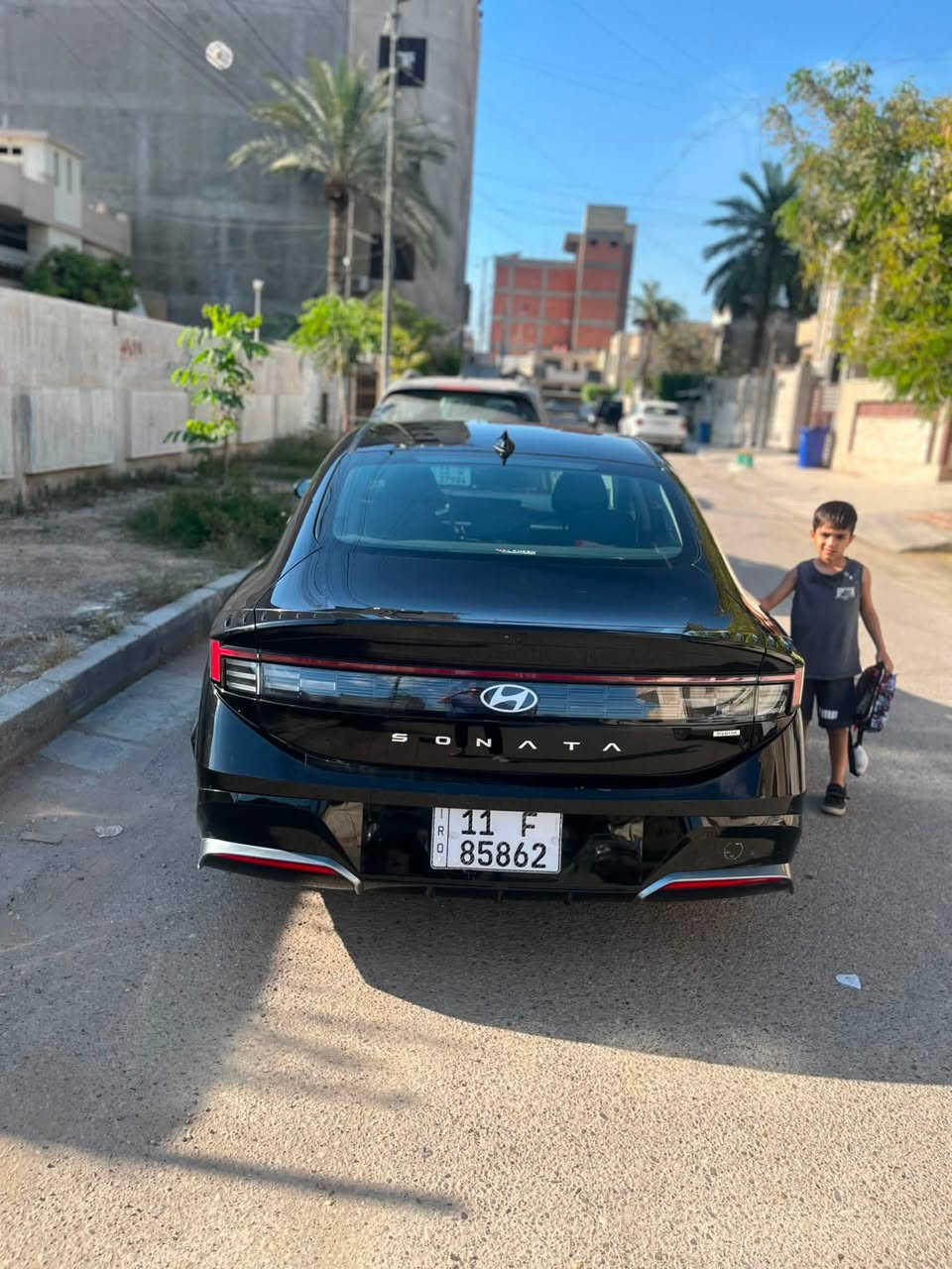 سوناتا هايبرد 2024 بدون ايرباك
السلام عليكم 
سوناتا هايبرد 2024 حادث موضح بالصور بدون ايرباك ماشية 40000كم 
المواصفات 
رادار امامي وخلفي 
نقطة عمياء 
تبريد قطعتين
شاشة متصلة 
كشنات كهرباء 
وباقي المواصفات مال sel معروفة
السعر المطلوب 17500$ وبيها مجال 
للتواصل واتساب ***********
