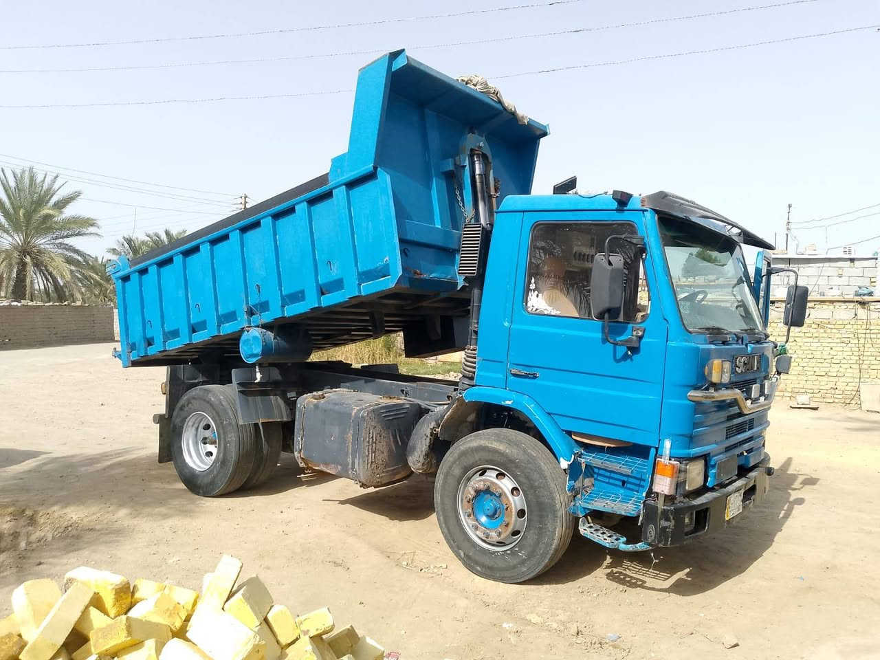 سكانيا موديل ٩١ 
١٢ونص مكينه كاورين رقم بصره مشروع وطني مكان السياره الناصريه السعر والتفاصيل اتصل على الرقم 

***********
