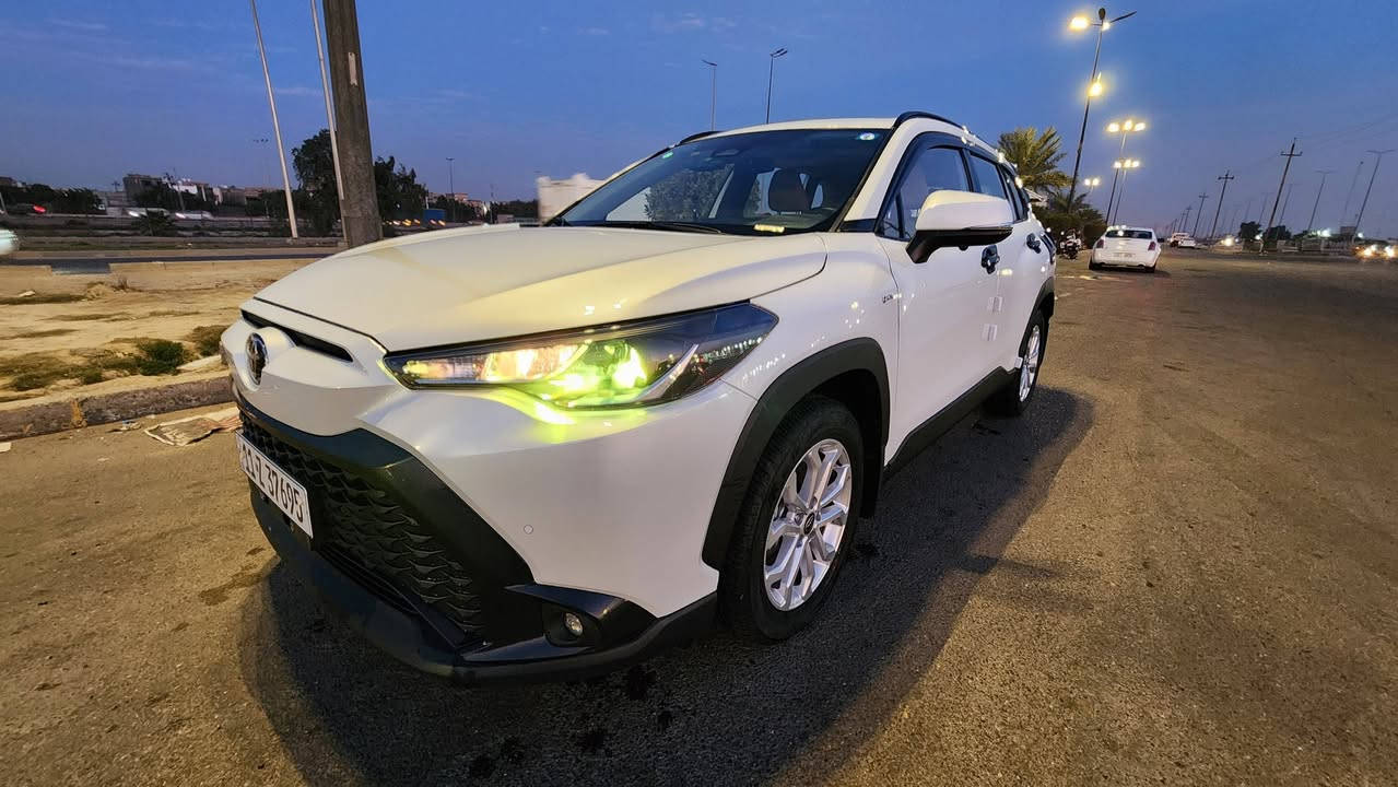 رقم التواصل .. 
***********
السعر 27٫500
توجد رصعة صغيرة في الجنطة .. 
📍نوع السيارة:- تويوتا كورولا فرونت لاندر
📍موديل:-2024 
📍محرك:- 2000 هايبرد
📍ألمواصفات:  الاصدار الحديث HEV علامة سودة
ماشية 8000 قابل للزيادة 
           
❗️❗️بصمة

❗️❗️مقعد كهرباء 

❗️❗️صندوق كهرباء

❗️❗️تبريد قطعتين 

❗️❗️جلد  جبلي 

❗️❗️فتحة سقف سلايد روف
❗️هاند برك كهرباء
❗️رادار 
❗️تحديد مسار 
❗️قيادة ذاتية
❗️واقيات 
❗️سبايدر قمارة 
❗️اوتو هولد 
❗️درايڤ مود 
❗️ايڤي مود 
❗️مانع انزلاق 
❗️دخول ذكي
❗️تحكم مقود جانبين
❗️لايت اوتو زنون اصفر 
❗️مثبت سرعة
❗️سستم ايرباك فل
❗️ملحقات كاملة
مري شفط اوتو
مستشعر رادار جانبي 
نقط عمياء في المرايا الجانبية 
حساسات امامي + خلفي اصلي يظهر في الدشبول 
كاميرات 360 درجة نوع سوني اصلي اصلي مع التسجيل المستمر  
شاشة 12.5 انج اندرويد فول مواصفات 2K مع امكانية اضافة سيم كارت وهارد 
داش كام ينربط على الشاشة موديل تيسلا 

مطريات 6 قطع 
سستم قبظات + طوس + شفقة سبويلر خلفي لون بلاك بيانو 
علامة فرونت لاندر خلفية ضوئية 
ارضيات رزلاين
