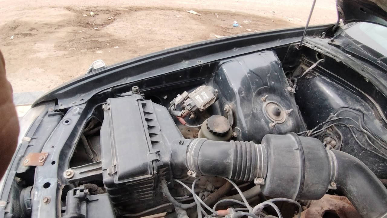 سلام  عليكم كرستا نفخ جديده وجاهزه رقم انكليزي مكفوله السياره من كلشي فقط طخه بسيطه بل جاملغ الخلفي تبريد تخم تاير مكينه ونجي كير حداديه تبريد كلشي جاهز بيها بيع او مراوس
*********** الكوفه
