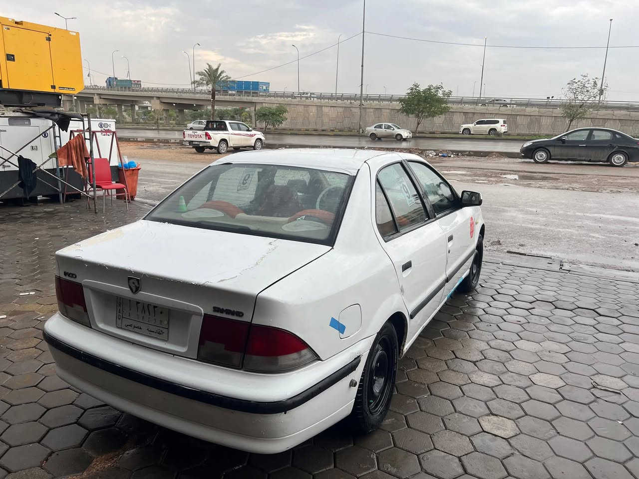 السلام عليكم سمند موديل 11رقم قادسيه راعيهة يريد مداور السياره شوفت عينك نضيفه عوزه ترتيبات بيه ضربه جهة السايق باب وجاملغ الخلفي ...مكاني نجف ...السعر 30 وذا اكو مراوس اراوس  مامتواجد على النت اتصل وتدلل  ***********
