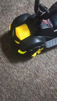 سيارة شحن • جديدة • عمر ٥سنوات