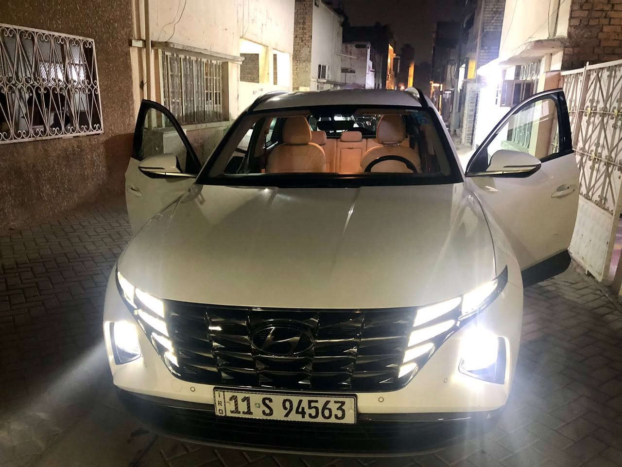 سلام عليكم
سياره توكسان خليجي 2024

فول مواصفات ماعدا البانوراما

ماشيه 41000

بيها بارد باب السايق

وشخط بالباب الخلفي 

العنوان/ بغداد/الاعظميه 

للاستفسار/ ***********

السعر / 220$
