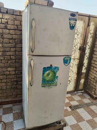 ثلاجه للبيع عاطله اتصل علا 07804484784