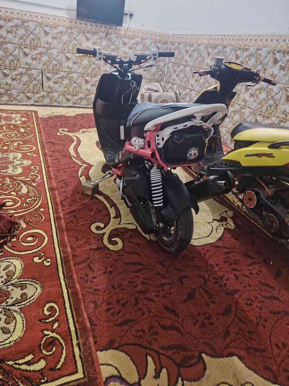 سلام عليكم الدراجه ماكس عدله
للبيع 55 شلع ومعدل مزوده تزويد ناشف
اسعر 600 وبيه مجال
اشراي يتصل ***********
