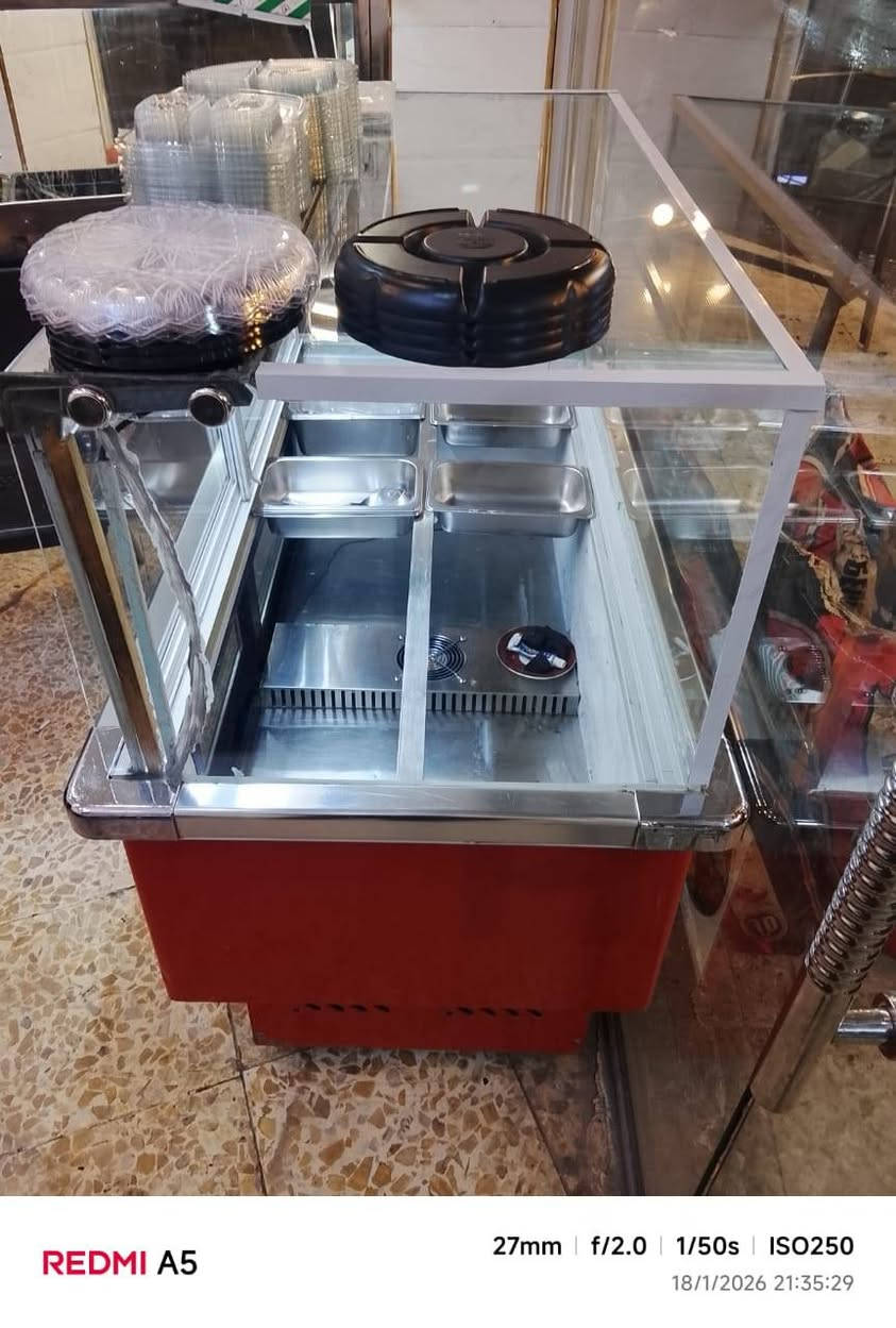 السلام عليكم للبيع براد مقبلات فول نظافة مع استعمال قليل للحجز ***********
