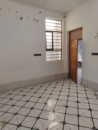 النجف مقابل الغدير • ١٠٠م • سند ٢٥