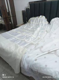بردات ٧ قطع • بيج فاتح • أبيض