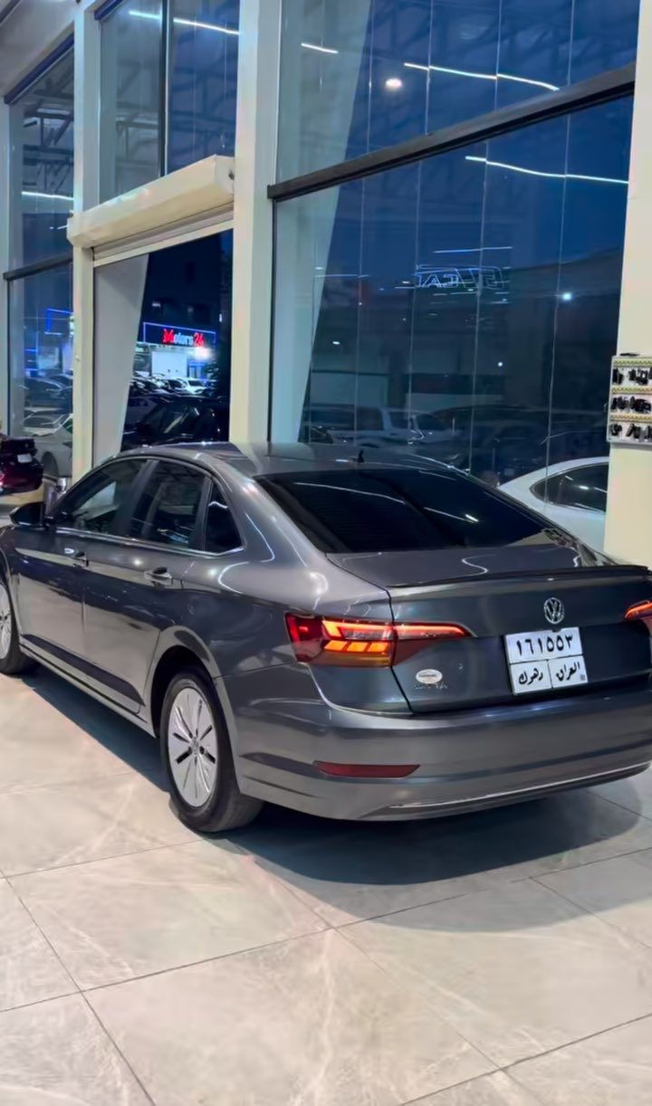 امريكي 2019 🇺🇸
محرك 14 Turbo ⚙️ 🚀 
محرك وكير وتبريد شرط 👌 ✅ 
ثلاث وضعيات قيادة (عادي - ايكو - سبورت ✈️ )
مانع انزلاق 🛞
هدنبريك كهربائي 
شاشه كبيرة
تحديد سرعة 💨⏬⏫
ضرر جاملغ امامي مع حافة البوند 
امامي كبس 
خلفي كبس
السعر 130 ومجال
واتساب ***********
