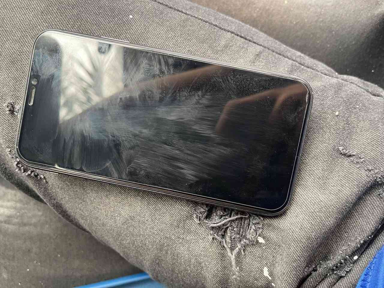 آيفون 11لبيع
بطاريه 100مبدله اصليه 
ذكره 128
جهاز مكفول كرتونه موجوده كله شغاله 
سعر 270


**إذا كنت صاحب هذا الإعلان وتريد حذفه لأي سبب، رجاءا أرسل رسالة إلى الدعم الفني**