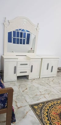 غرف نوم • مستخدم • للبيع