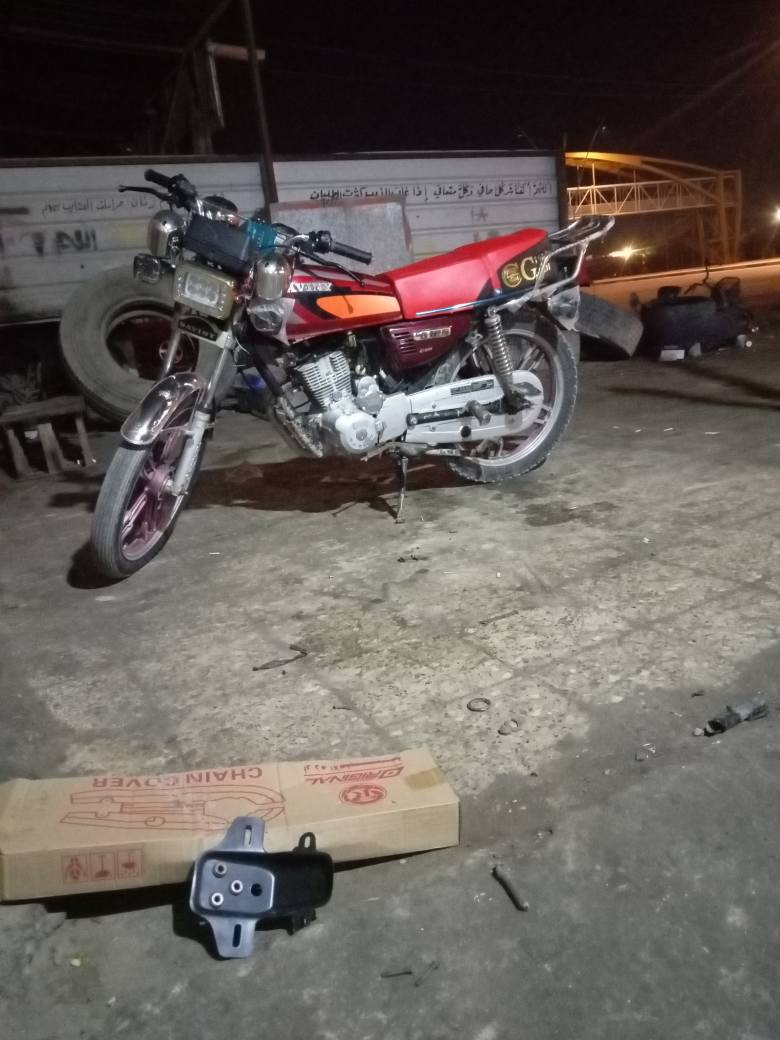 سلام عليكم دراجه للبيع موديل 21 كاملة مكمله مابيه اي نقص نكره سلف هندر محرك لا تبخر ولا تنقيص دراجة تاخذه ماذب عليه خير من الله السعر 400 وبيه مجال حك الجيه مكاني ديالى الخالص هبهب وهذا رقمي ***********
