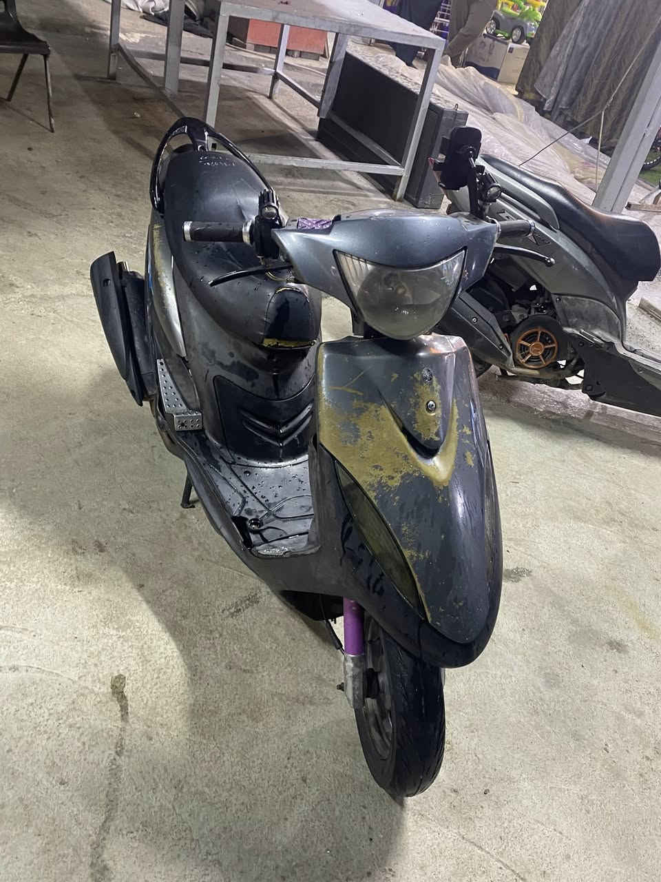 سلام  عليكم عدلة للبيع دراجة كله بلادية
كهربائياتكله شغالة مكفولة كشر ومكينه 

كفرات بلاد. داخل كله بلاد دراجة مكينه خرسة بلادية مكفولة صوت ضوح تبخير.   دشبول عداد سرعة كله شغالة 

 قفل جنطة استيرن. 

استاند تعليك صفح كله شغالة دراجة تاخدة ربع ما ذب عليها بيها زنون دراجة كله شغالة شلع  

بيها صدر رياضي وصالصنة رياضي 

ويدات وقبق عمبار 

السعر500 وبيها مجال

واتساب***********

اتصال ***********

 المكان بغداد دورة
