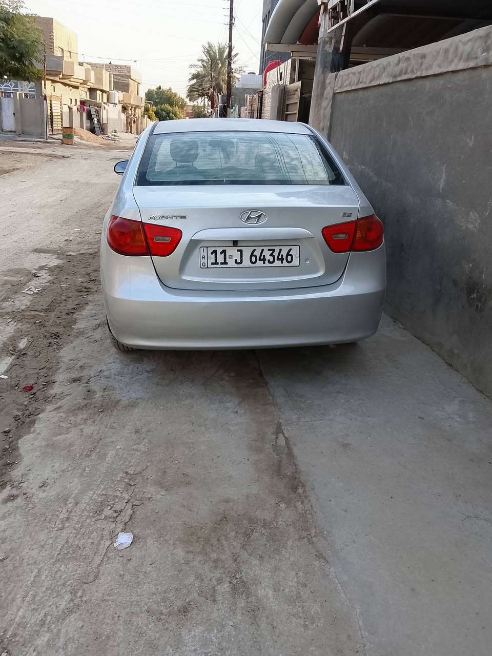 النترا موديل 9 لون رصاصي رقم بغداد دولي محرك 1600 دكشن عالي صبغ حزام  بدون دواخل  السعر ب 97 وبيه مجال العنوان بابل  ***********
