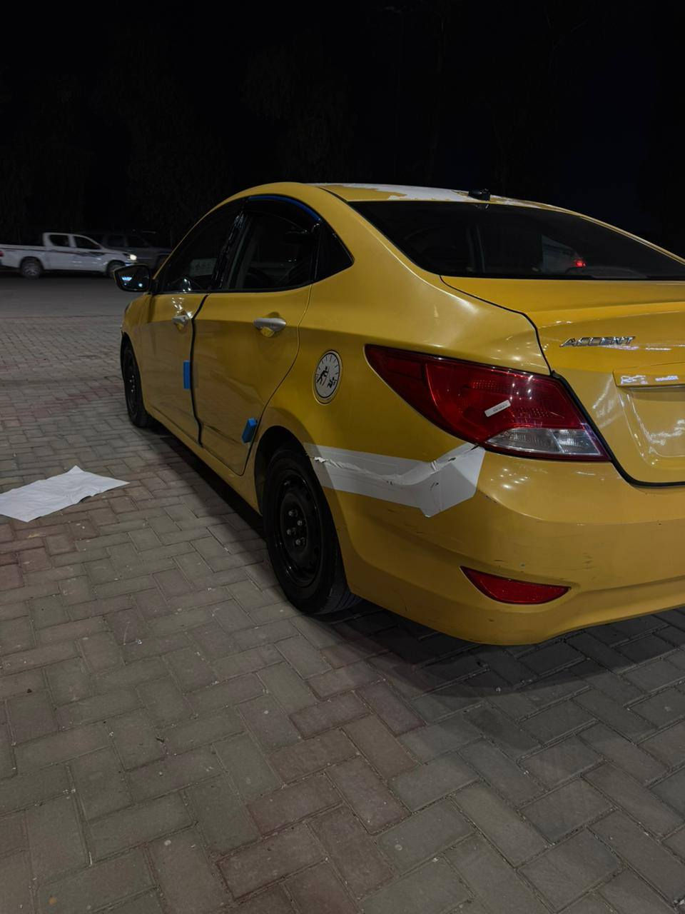 سلام عليكم
اكسنت للبيع 
موديل 2016 وارد امريكي ضرر جاملغ وبنيد 
وبيه اماكن معجون بسيط وبيه طخه بجاملغ
السياره صبغته جديده ونصبته حلوه 
كير ومحرك نضيفات 
صدر امامي خلفي نضيف 
تحكم سترين 
بصمه 
وشاشه كار بلي 
تبريد شغال
بيه نقوصات 
دعاميه تعبانه 
مكينه بيه صوت زنجيل
جامه اماميه مفطره 
سعر السياره 78 وانزلك كل النقوصات منه ويدلل 
***********
واتساب او ماسنجر
