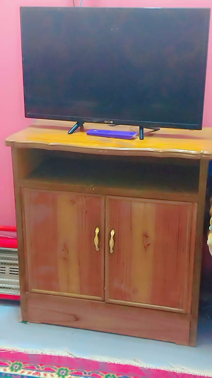 غرف اخشاب صاج سعر 650 مستعمل نضيف ***********
