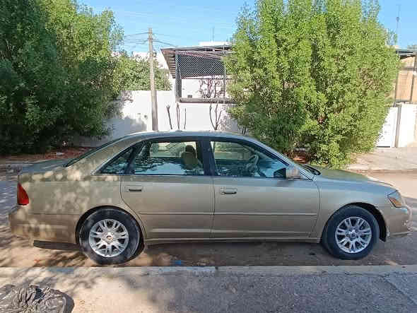 السلام عليكم عندي افلون موديل 2000 رقم بغداد محرك 6 سلندر بي صوت خفيف
حادثها جاملغ خلفي ومصبوغة عام صدرها نص عمر السيارة يرادلها شوية ترتيب مكانها بغداد سعرها 48 وبيها مجال *********** 
***********
