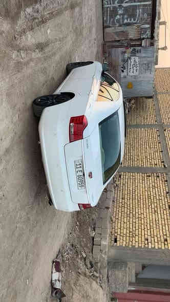 امكراند 2013 للبيع او مراوس حسب القناعه
سياره جديده استعمال شخصي سياره مكفوله كفاله عامه 
مكينه مستيبوشي 2400
 
مكان السياره بغداد البياع 
اتصال ***********
