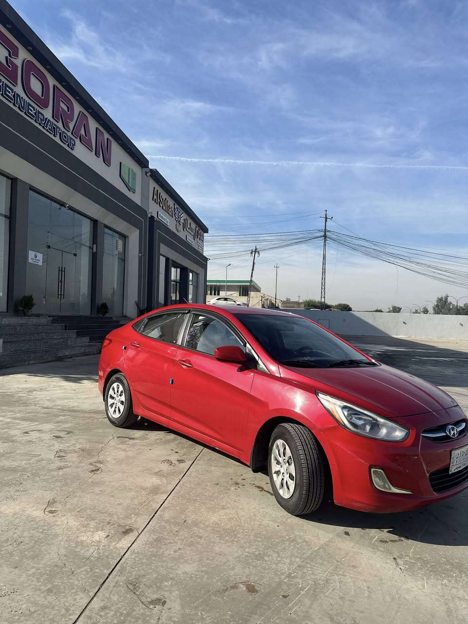 اكسنت مديل ٢٠١٦
بدون صبغ 
السياره جاهزها من كلشي 
***********
