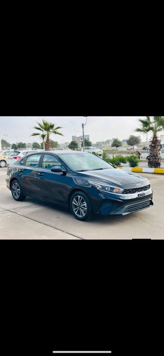 ﷽
كيا فورتي 2024 شكل جديد 🖤
محرك 2000 دوش
ماشية 14 الف فقط
بدون صبغ ✅بدون دواخل ✅ كلين
ايرباكات سليمه 100/100 ✅
دعاميات مفتوح فقط و راجع نفسة
محرك وگئر وشواصي وتبريد ورادار وحجر بيئة كلها بشرط ✅
السعر 143 بدون رقم ( تترقم شمالي )

موصفاته👇
شاشة 
كاميرا
ويل كب
ردار
تحديد المسار
تحديد السرعه
ويل كب  سبورت
لايت ليد خلفي
اتو ستوب

🌹مكان السيارة (معرض اربيل كارس )🌹
للاتصال و واتساب*********** 📞***********
